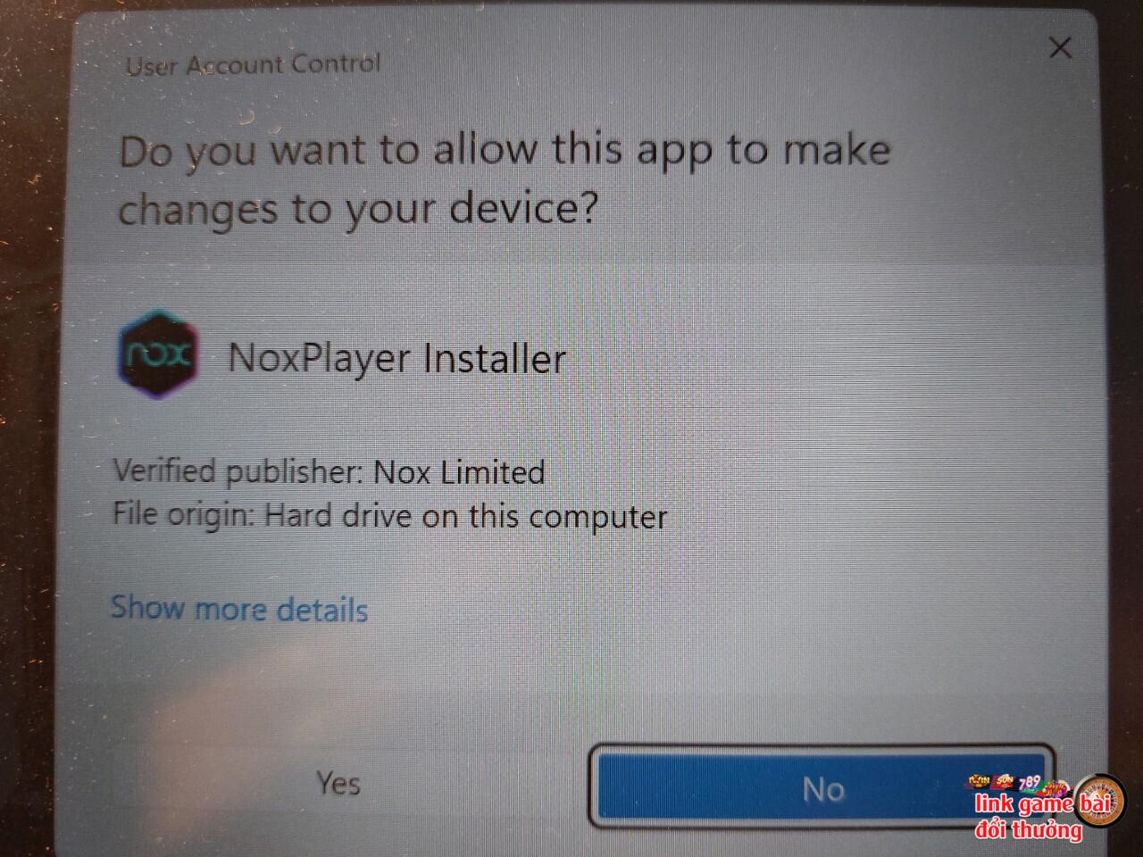 Bấm “Yes” để tiếp tục cài app Win79 trên Laptop / Máy tính / PC bằng NoxPlayer giả lập Android
